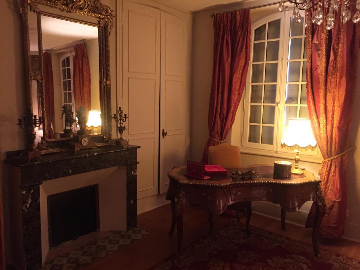 Chateau Ratou Muret Bagian luar foto