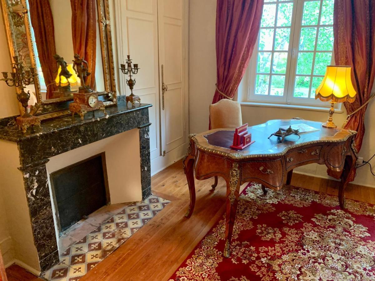 Chateau Ratou Muret Bagian luar foto